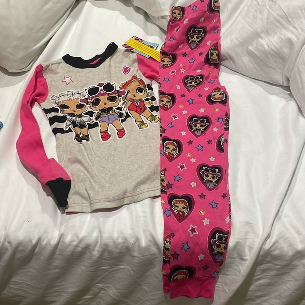 L.O.L Surprise pajamas pj’s character graphic front nwt perfect
